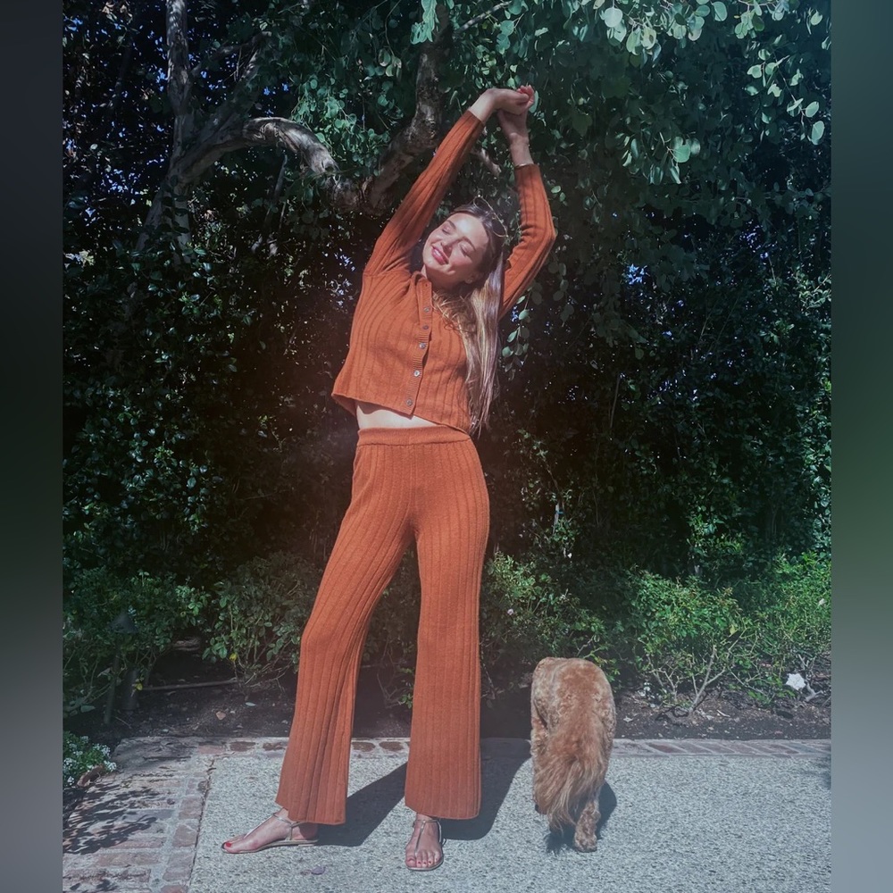 Public habit. The Brooklyn Cashmere Pant NWT - Sustainable and super soft 😍